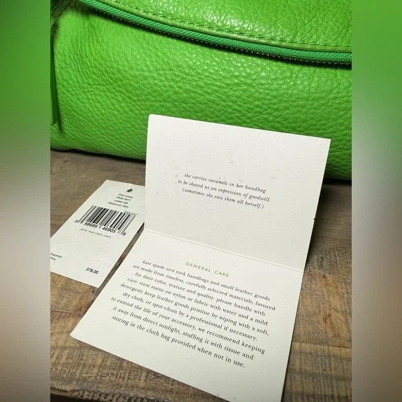 Kate Spade New York Cobble Hill Little Minka. Shamrock. Crossbody or handheld. - Picture 2 of 14